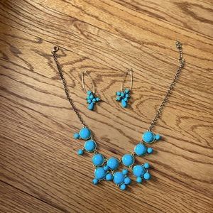 Teal & gold necklace and earring set. Fun summer statement piece!